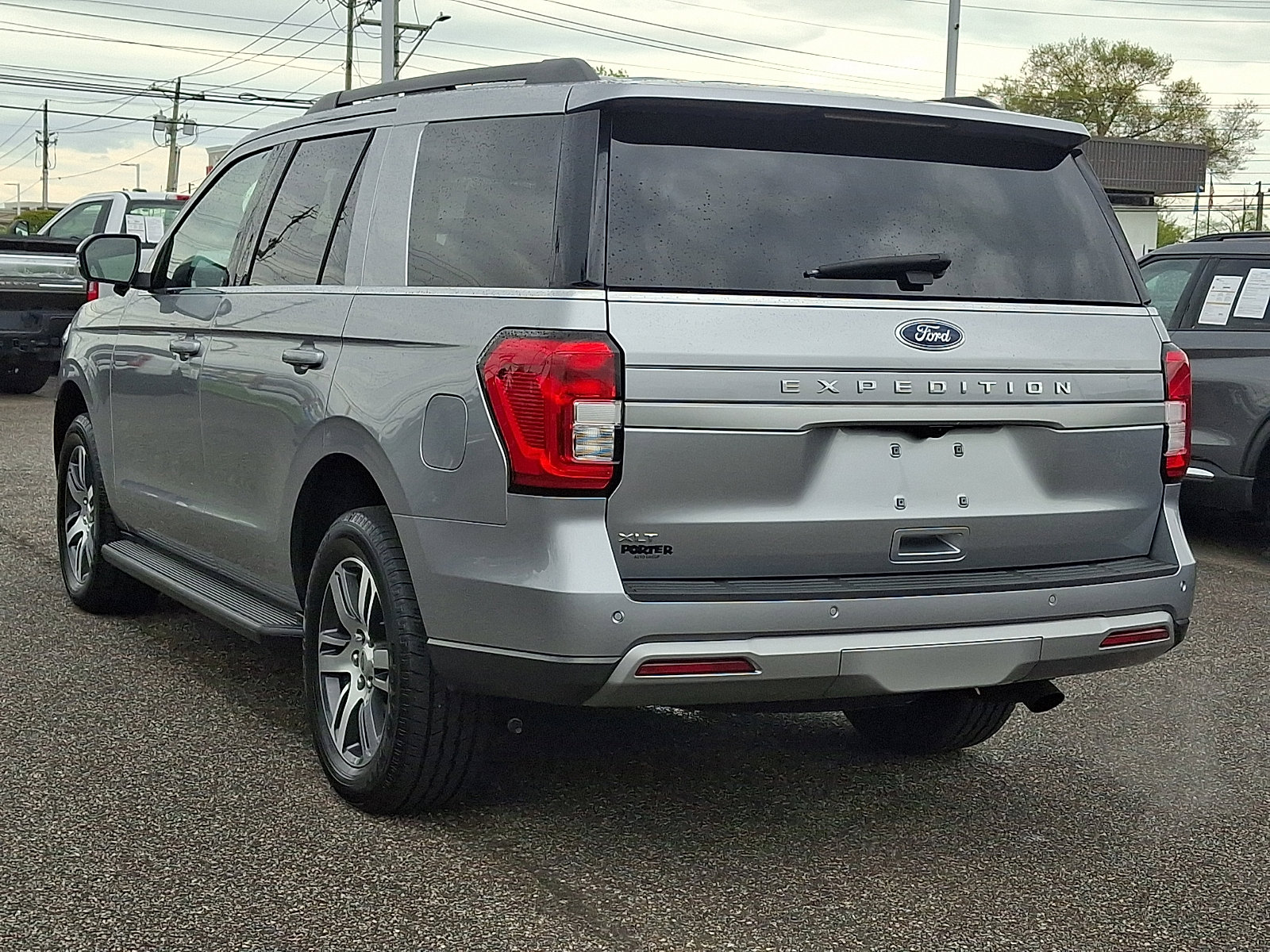 Certified 2024 Ford Expedition XLT AWD/4WD image 8