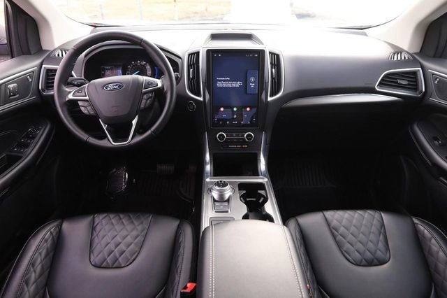Certified 2024 Ford Edge Titanium image 20