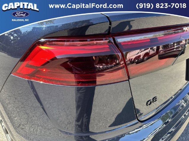 Used 2025 Audi Q8 Prestige AWD/4WD image 15
