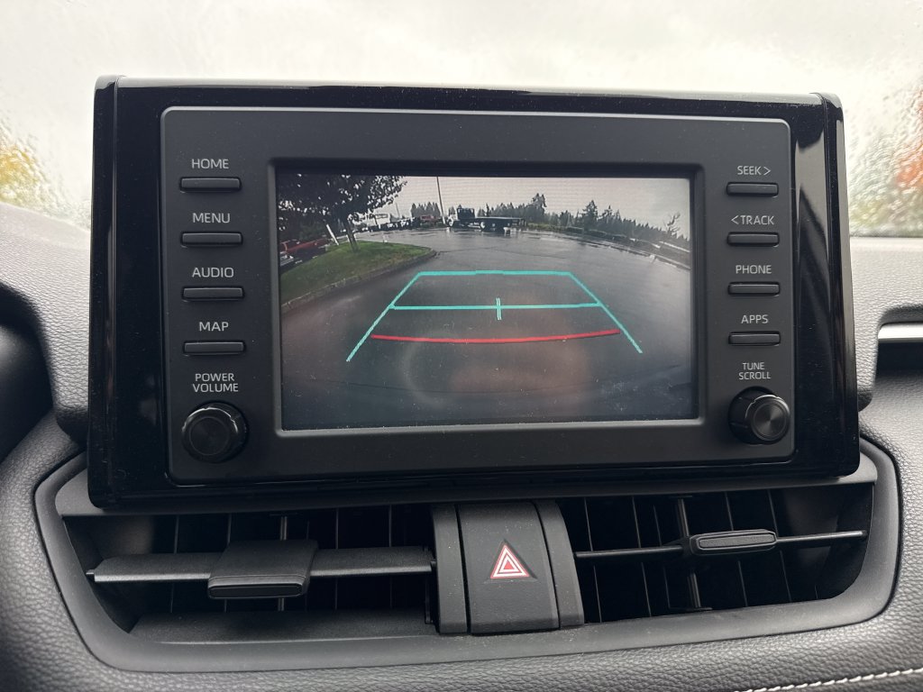Used 2019 Toyota RAV4 LE w/ All Weather Liner Package AWD/4WD image 29