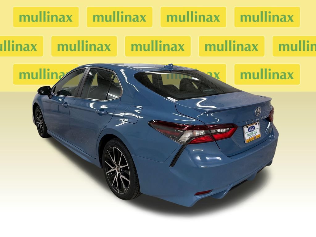 Used 2024 Toyota Camry SE FWD image 10