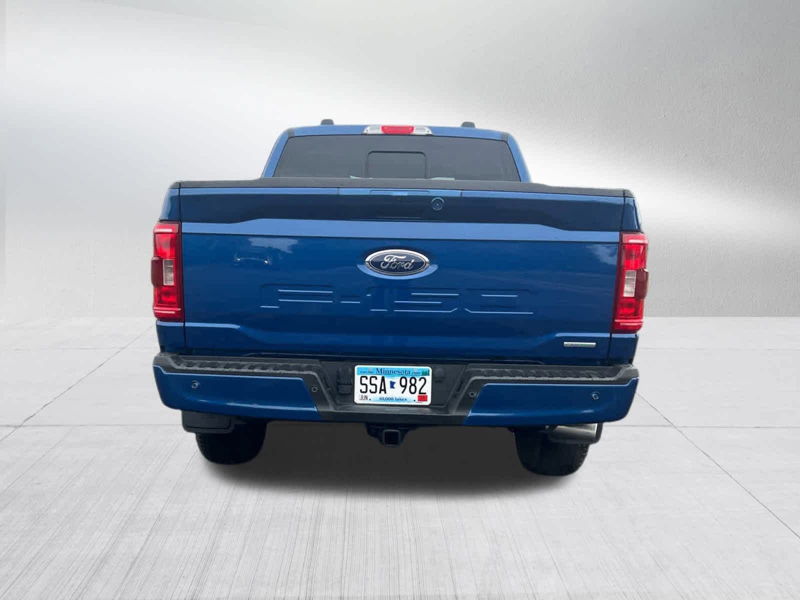 Certified 2022 Ford F150 XLT w/ Equipment Group 302A High image 8