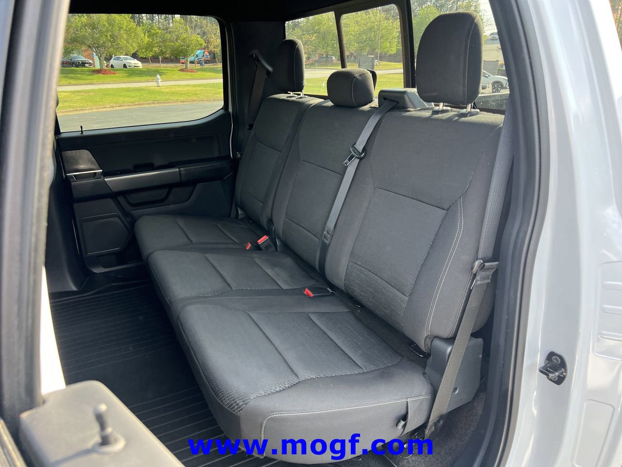 Certified 2022 Ford F150 XLT w/ Equipment Group 302A High image 19