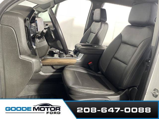 Used 2022 Chevrolet Silverado 1500 RST w/ Convenience Package II AWD/4WD image 11