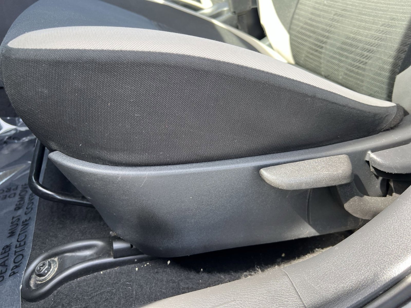 Used 2021 Nissan Versa SV FWD image 13