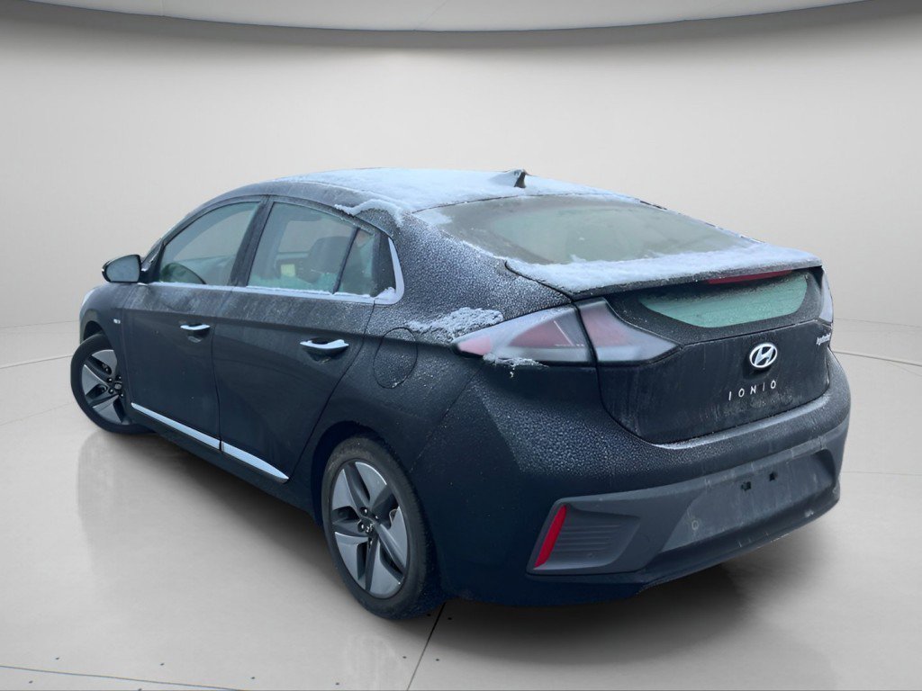 Used 2020 Hyundai Ioniq Limited image 10