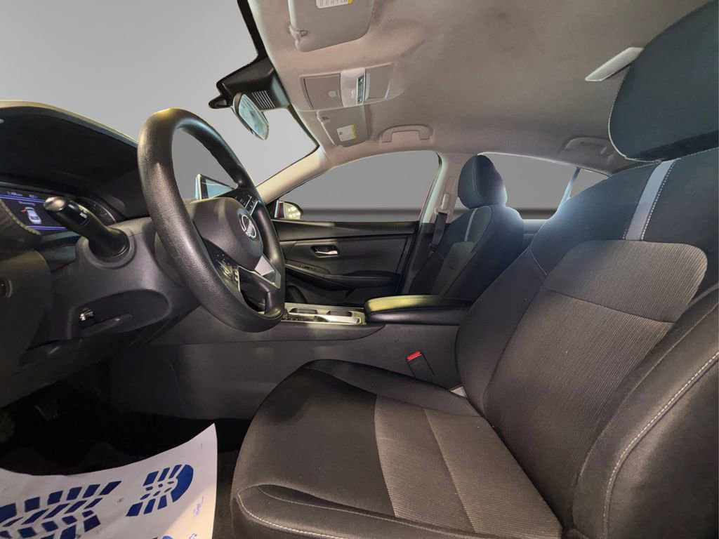 Used 2024 Nissan Sentra SV w/ Trunk Package FWD image 9