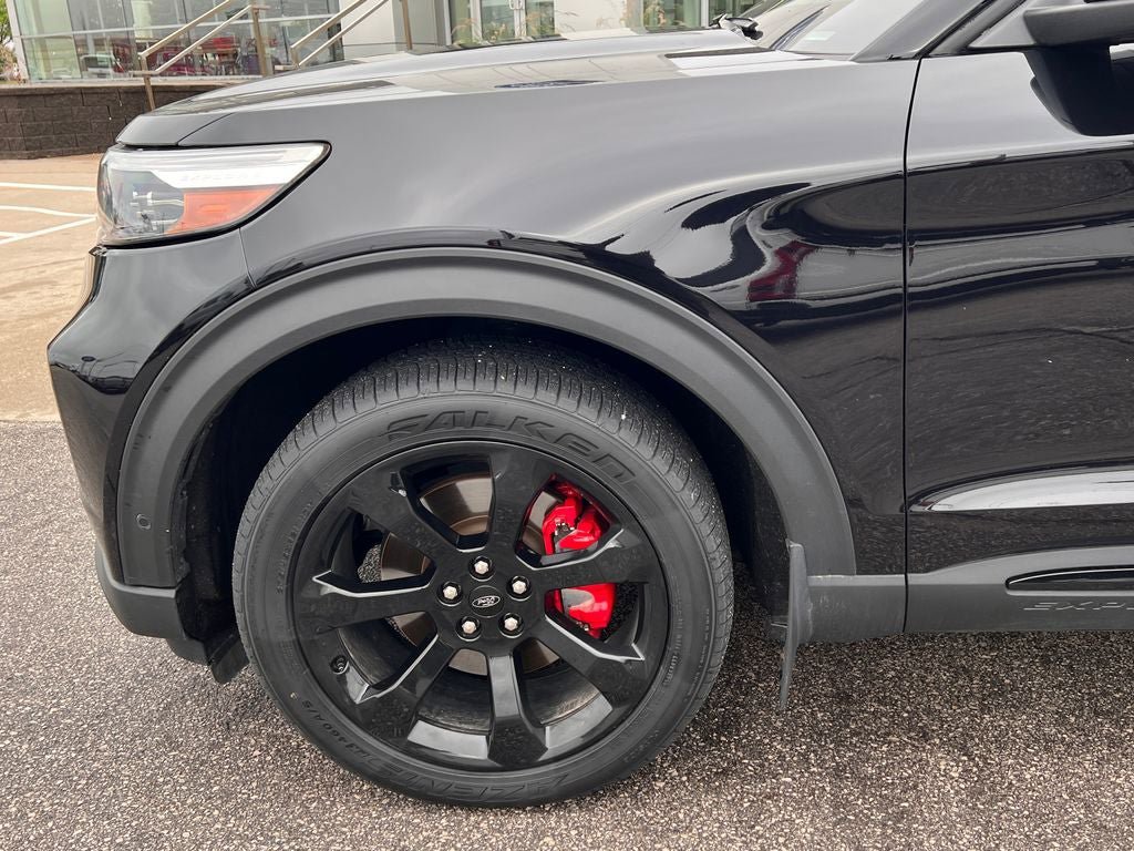 Certified 2022 Ford Explorer ST w/ ST Street Pack AWD/4WD image 33