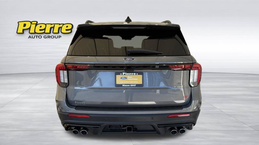 Certified 2025 Ford Explorer ST AWD/4WD image 4