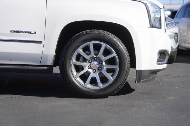 Used 2018 GMC Yukon Denali image 4