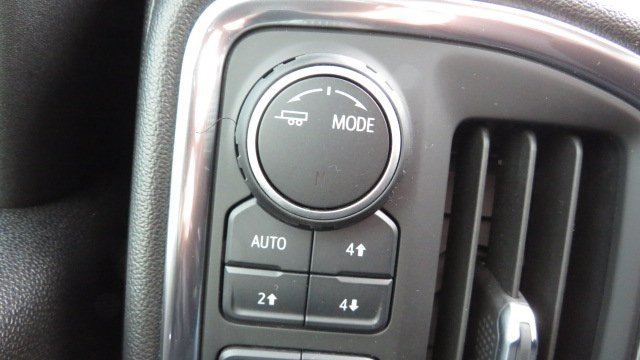 Used 2022 Chevrolet Silverado 3500 High Country image 24