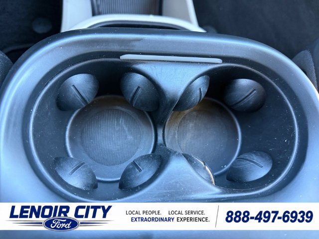 Used 2024 Chrysler Pacifica Touring-L FWD image 38