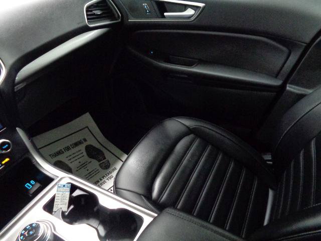 Certified 2024 Ford Edge SEL w/ Convenience Package AWD/4WD image 15