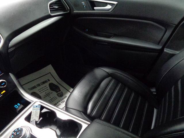 Certified 2024 Ford Edge SEL w/ Convenience Package AWD/4WD image 15