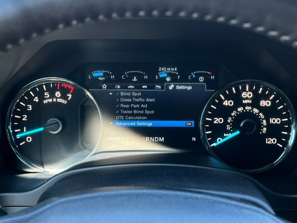 Certified 2018 Ford F150 Lariat w/ Equipment Group 502A Luxury AWD/4WD image 19