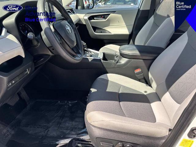 Used 2022 Toyota RAV4 XLE w/ Convenience Package AWD/4WD image 19