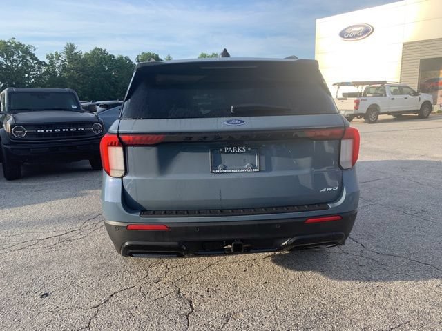 Certified 2026 Ford Explorer ST-Line w/ ST-Line Street Pack AWD/4WD image 7