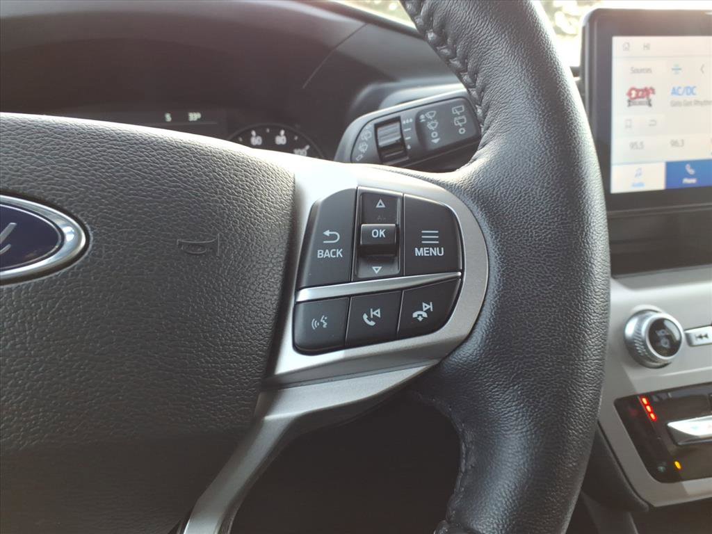 Certified 2023 Ford Explorer XLT w/ Equipment Group 202A image 19