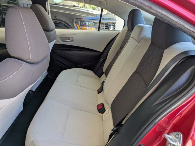 Used 2020 Toyota Corolla LE FWD image 18