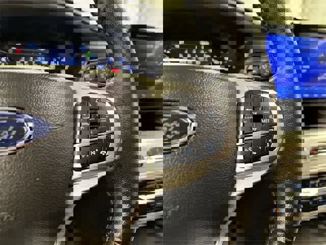 Certified 2022 Ford Explorer XLT w/ Equipment Group 202A image 13