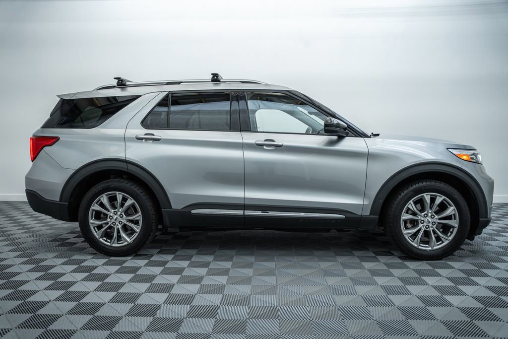 Certified 2021 Ford Explorer Limited w/ Equipment Group 301A AWD/4WD image 4