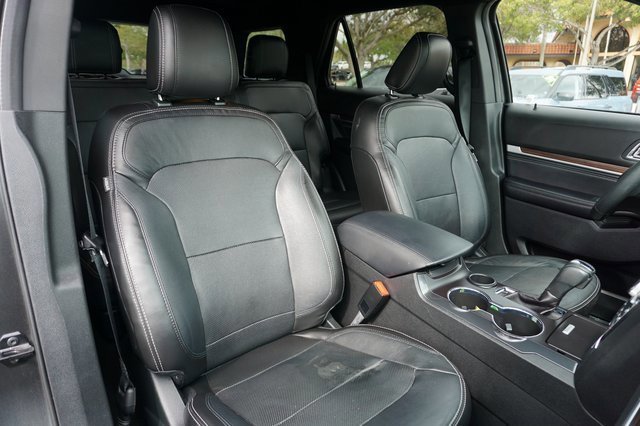 Certified 2018 Ford Explorer Limited image 7