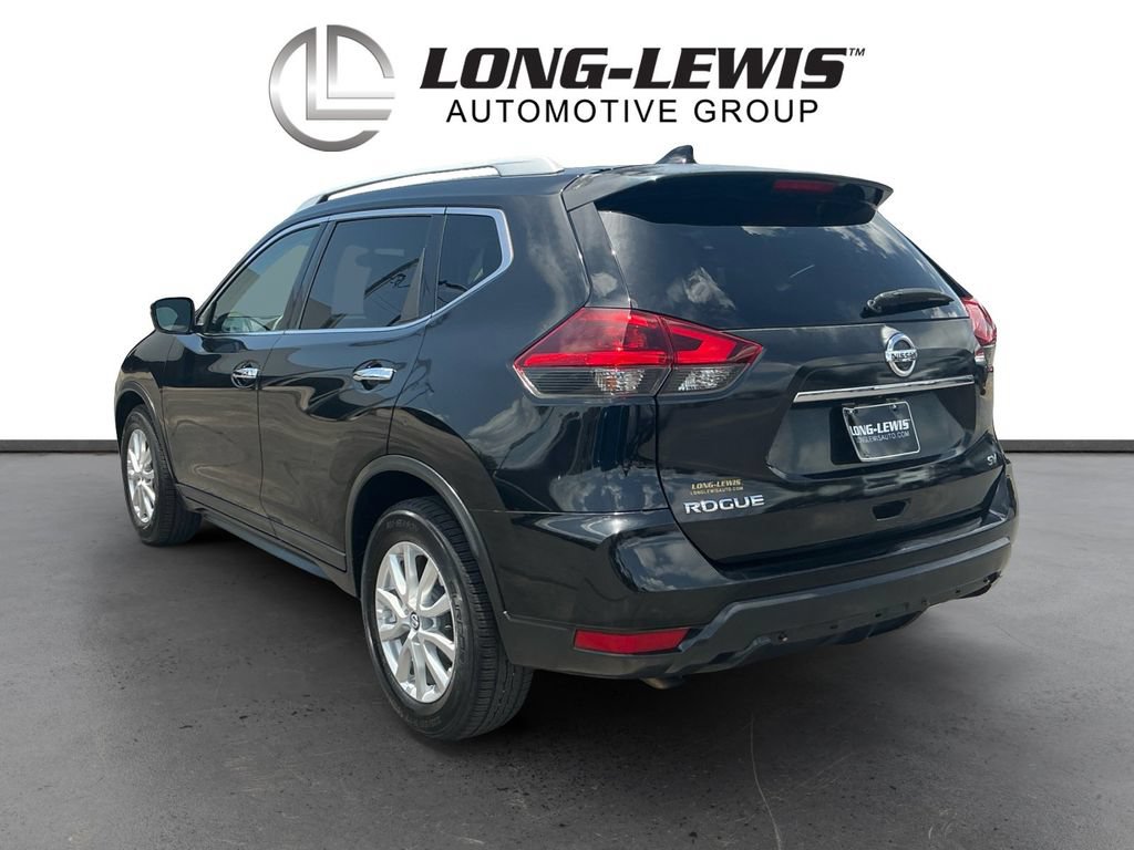 Used 2018 Nissan Rogue SV FWD image 4