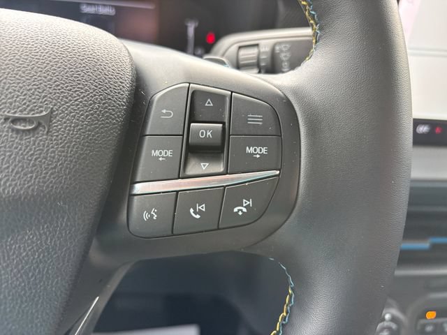 Certified 2025 Ford Maverick Lobo AWD/4WD image 19