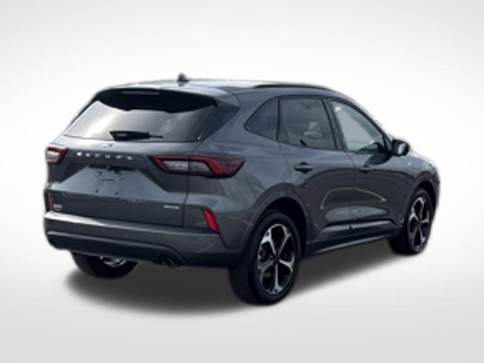 Certified 2023 Ford Escape ST-Line Select w/ Tech Pack #2 AWD/4WD image 4