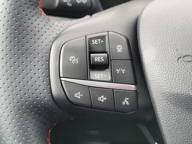 Certified 2024 Ford Escape ST-Line w/ Tech Pack #1 AWD/4WD image 14