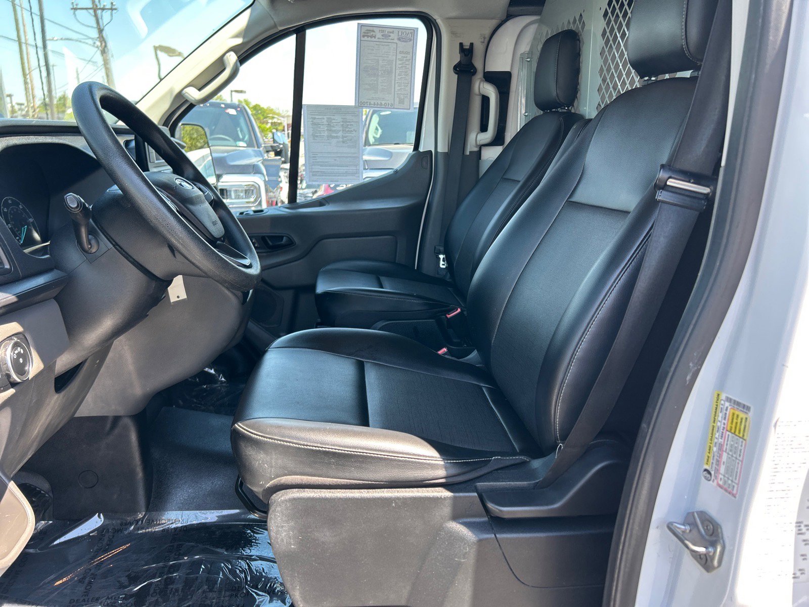 Certified 2020 Ford Transit 150 Low Roof RWD image 6