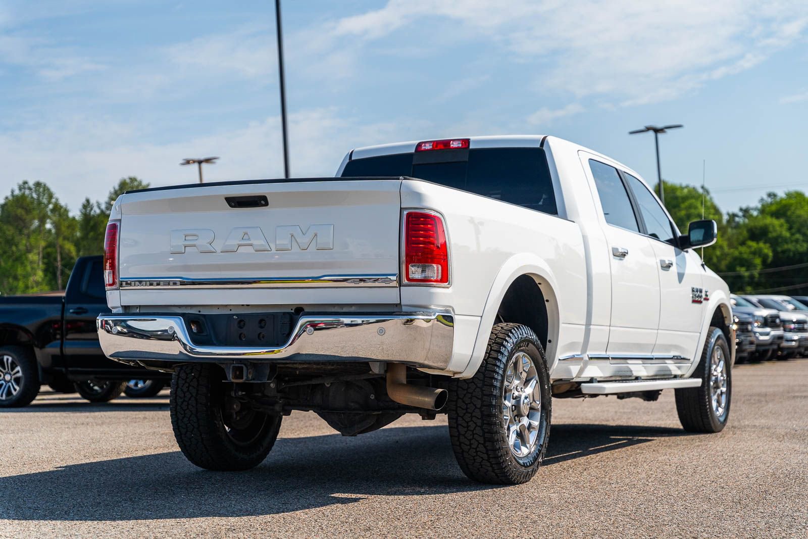 Used 2018 RAM 2500 Limited AWD/4WD image 8