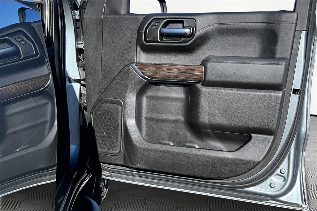 Used 2020 Chevrolet Silverado 1500 RST w/ All-Star Edition image 25