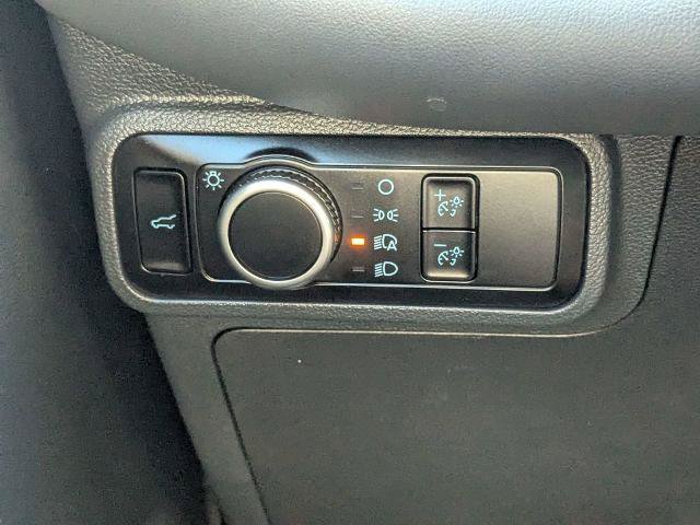 Certified 2025 Ford Explorer Active RWD image 27