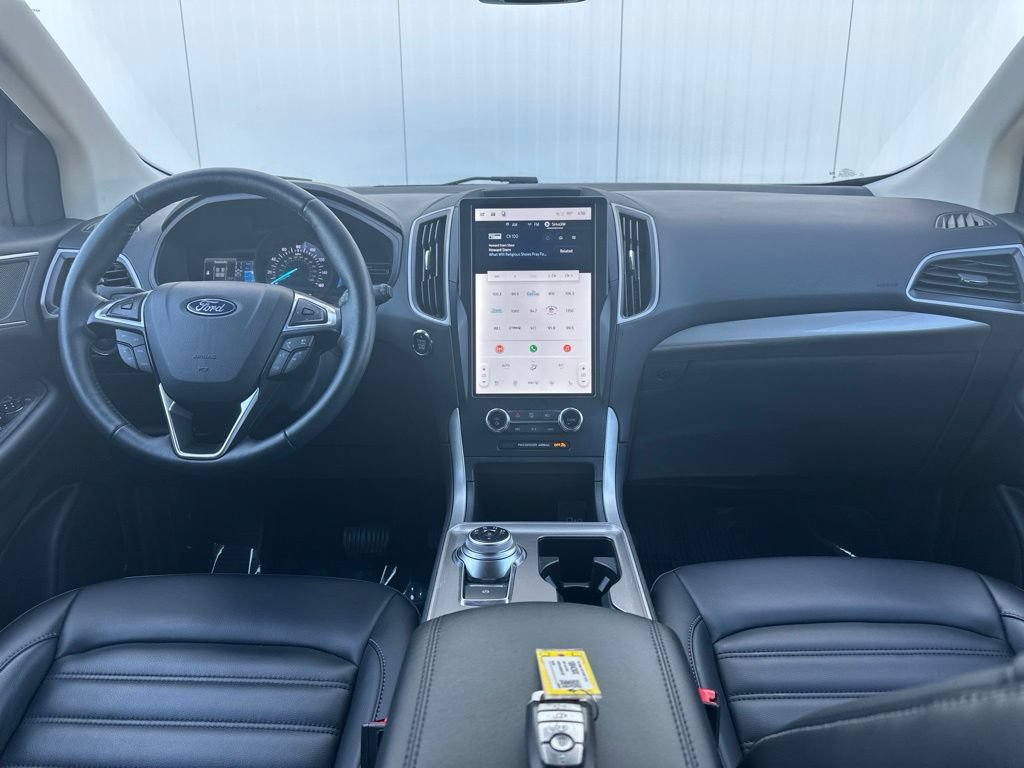 Certified 2024 Ford Edge SEL w/ Convenience Package AWD/4WD image 38