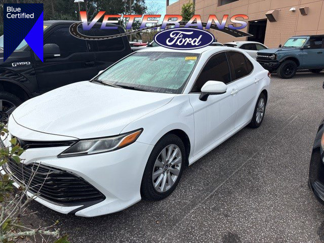 Used 2019 Toyota Camry L image 1