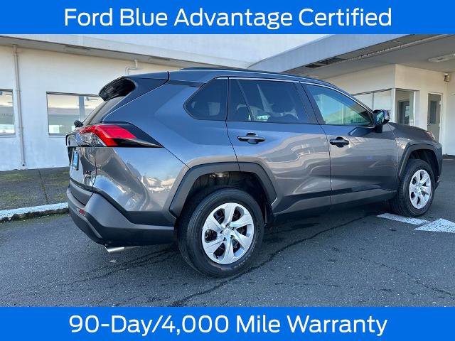 Used 2021 Toyota RAV4 LE image 8