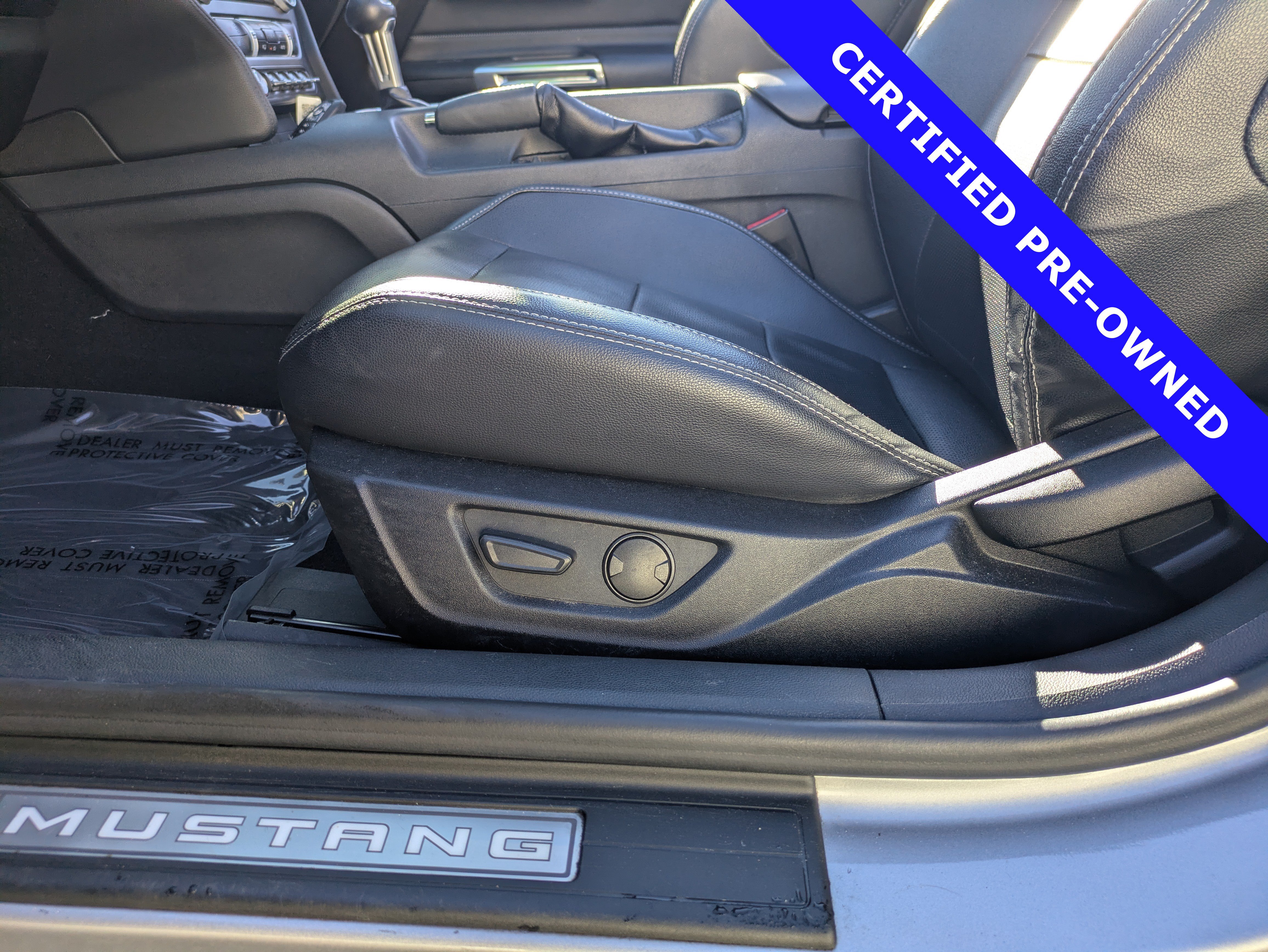 Certified 2021 Ford Mustang Premium RWD image 18