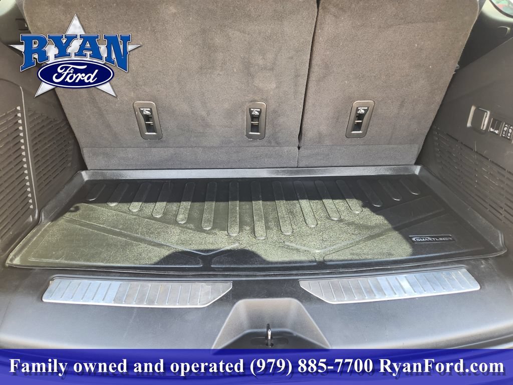 Used 2023 Chevrolet Tahoe RST w/ Luxury Package RWD image 23