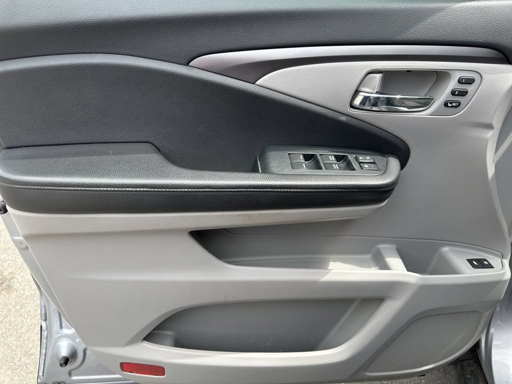 Used 2021 Honda Pilot EX-L image 11
