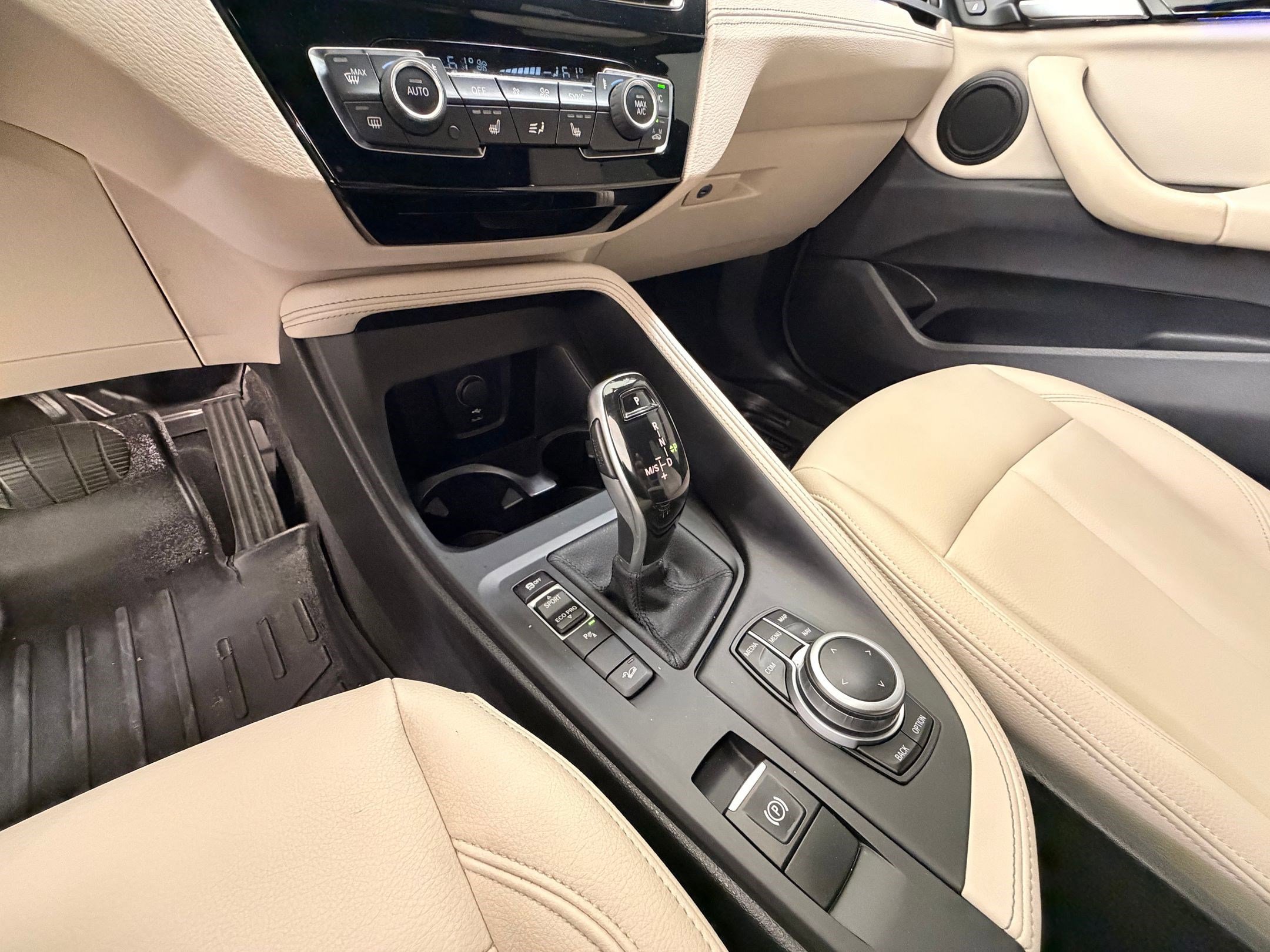 Used 2021 BMW X1 xDrive28i w/ Premium Package AWD/4WD image 19
