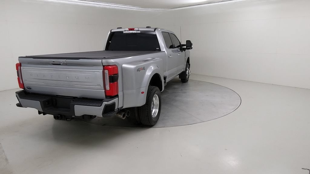 Certified 2024 Ford F350 Platinum AWD/4WD image 8
