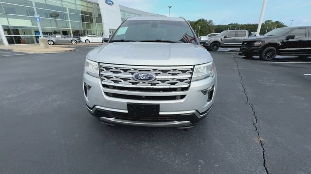 Certified 2018 Ford Explorer Limited w/ Equipment Group 301A FWD image 3