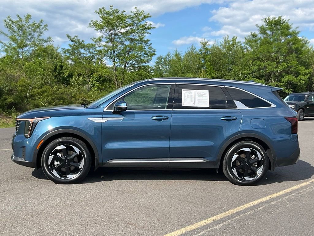 Used 2025 Kia Sorento EX AWD/4WD image 30
