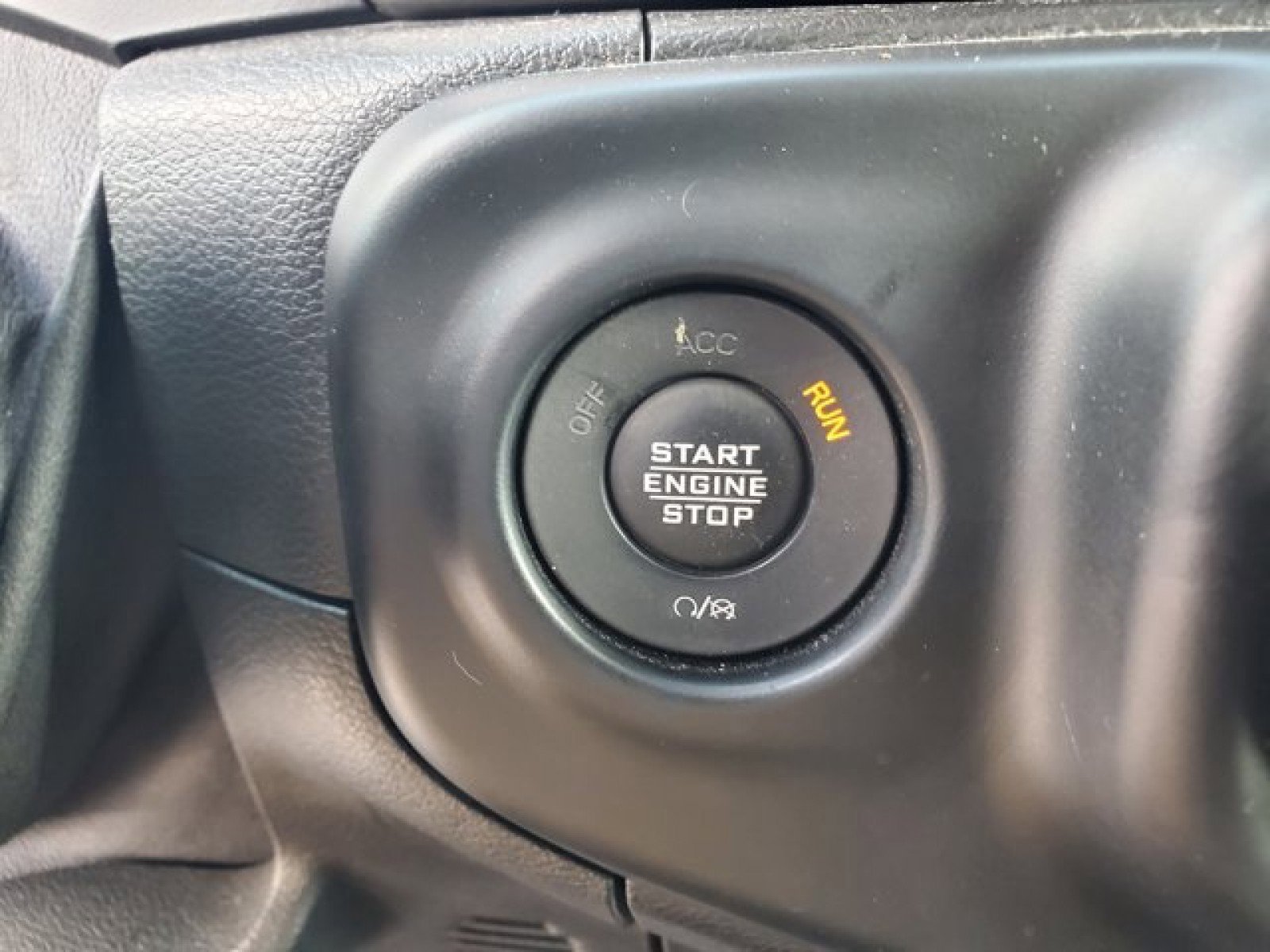 Used 2020 Jeep Wrangler Unlimited Sport S image 19