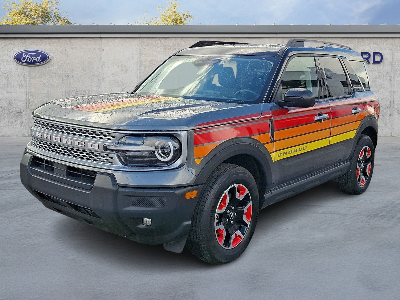 Certified 2025 Ford Bronco Sport Free Wheeling w/ Convenience Package AWD/4WD image 3