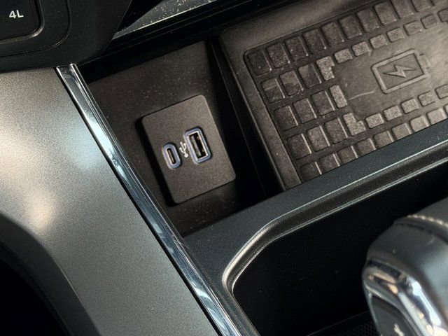 Certified 2022 Ford F150 Lariat image 28