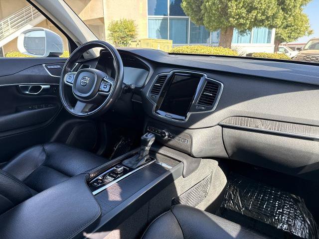 Used 2020 Volvo XC90 T6 Momentum AWD/4WD image 16