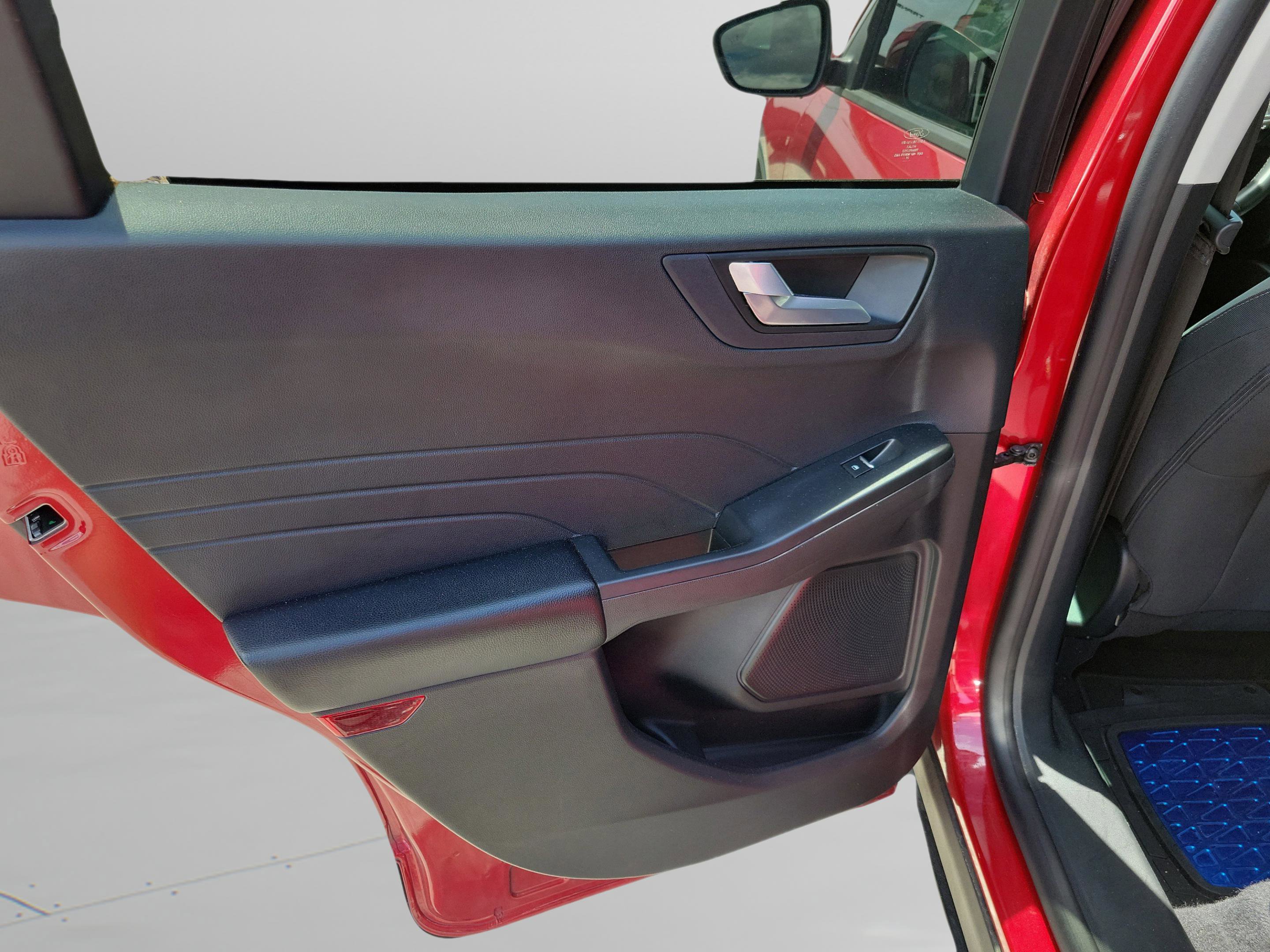 Certified 2021 Ford Escape SE w/ Convenience Package FWD image 11