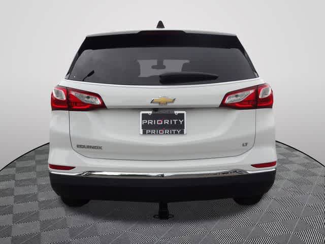 Used 2020 Chevrolet Equinox LT w/ Driver Convenience Package FWD image 3